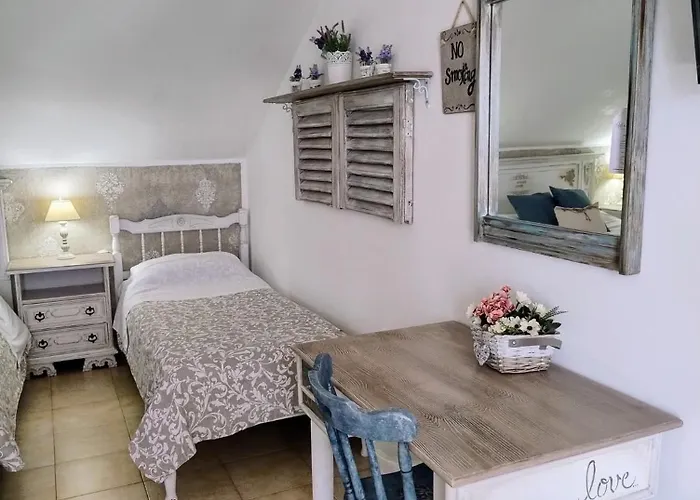 Grotta Dei Puntali Nocleg ze śniadaniem 3*