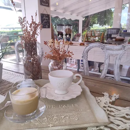 Grotta Dei Puntali Bed & Breakfast *