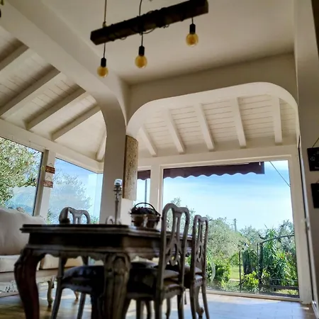 Grotta Dei Puntali Bed & Breakfast Carini