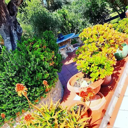 Grotta Dei Puntali 3*