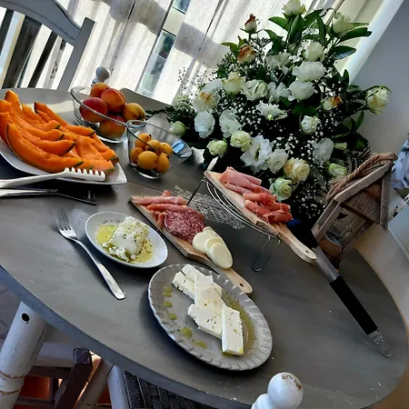 Grotta Dei Puntali ベッド・アンド・ブレックファスト カリーニ