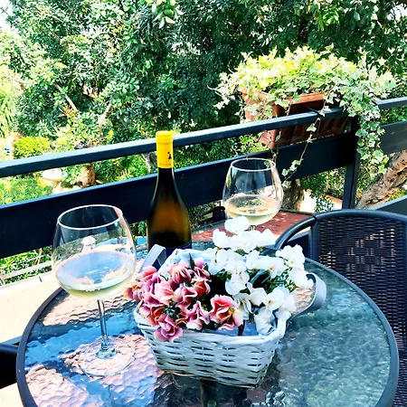 Grotta Dei Puntali ベッド・アンド・ブレックファスト カリーニ