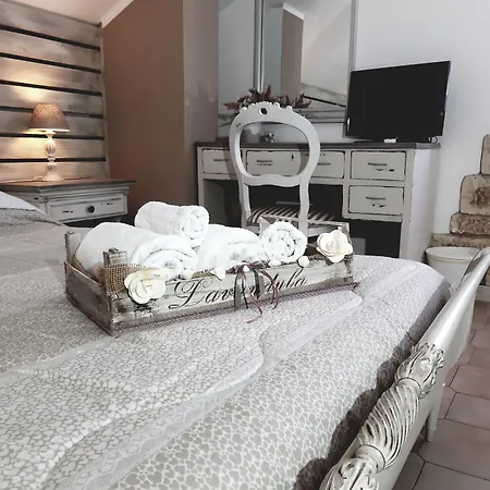 Grotta Dei Puntali カリーニ