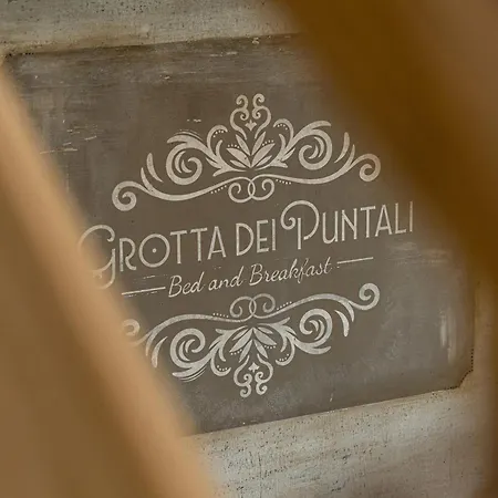 Grotta Dei Puntali 3* Carini
