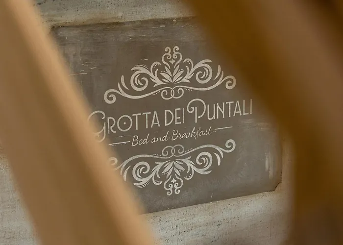 Grotta Dei Puntali 3* Carini